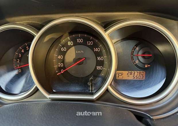 Nissan Tiida 2006 — լուսանկար 3