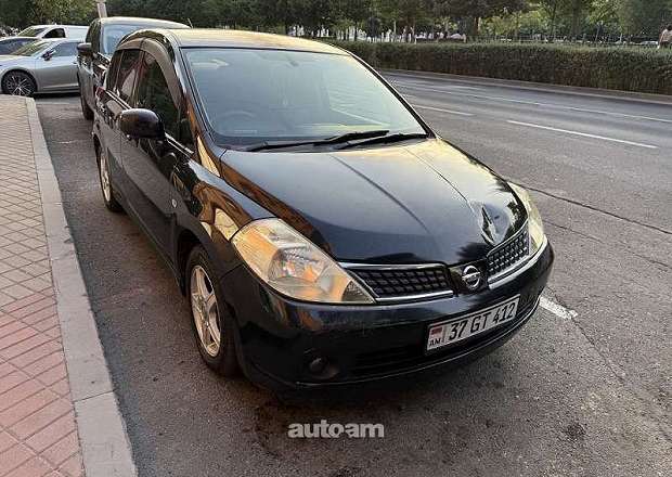 Nissan Tiida 2006 — լուսանկար 1