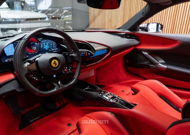 Ferrari SF90