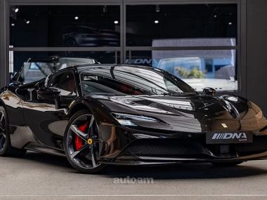 Ferrari SF90  2024 