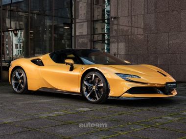 Ferrari SF90  2024 