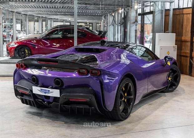 Ferrari SF90