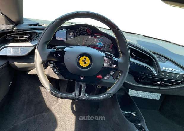 Ferrari SF90