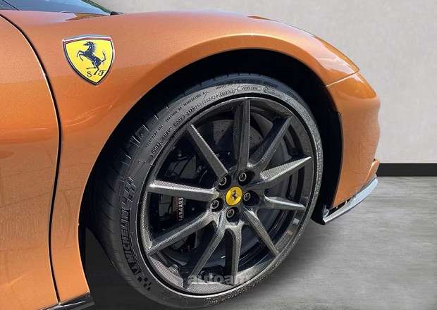Ferrari SF90