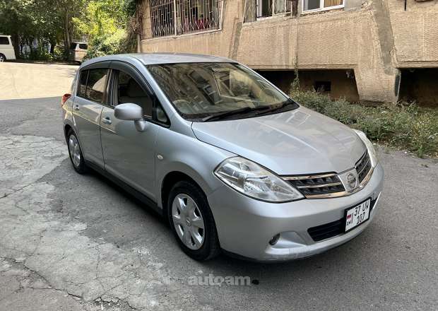 Nissan Tiida 2008 — լուսանկար 2