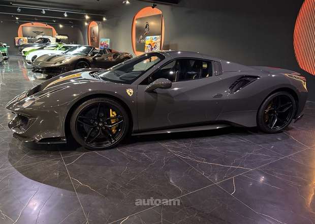 Ferrari 208