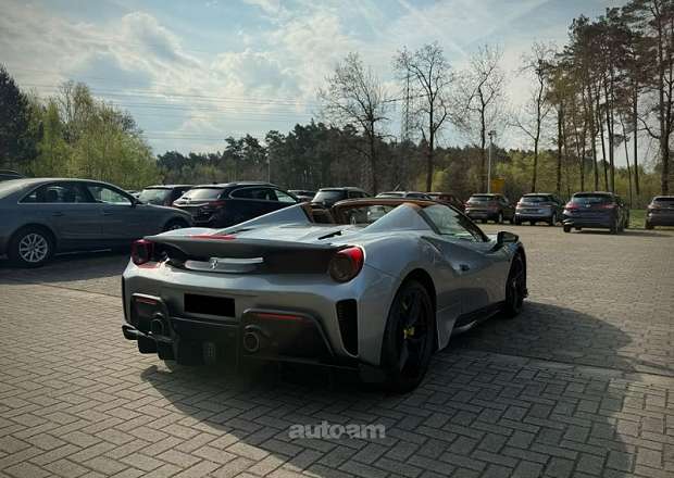 Ferrari 208