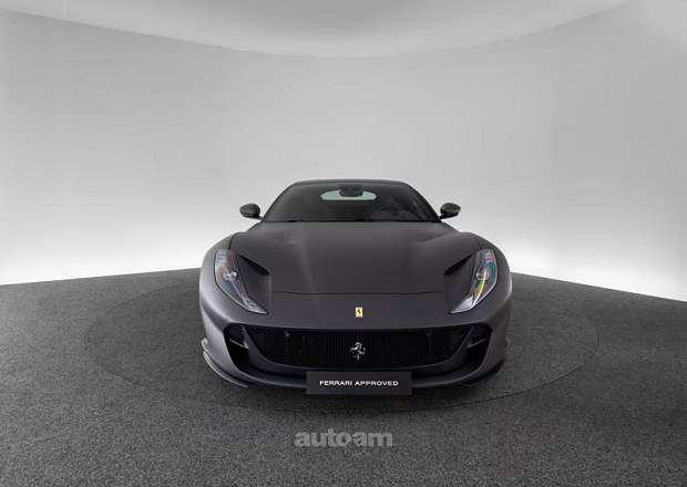 Ferrari 812 Superfast