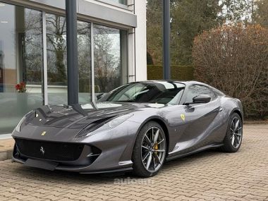 Ferrari 812 Superfast  2021 