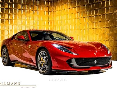 Ferrari 812 Superfast  2024 