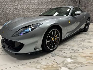 Ferrari 812 Superfast  2023 