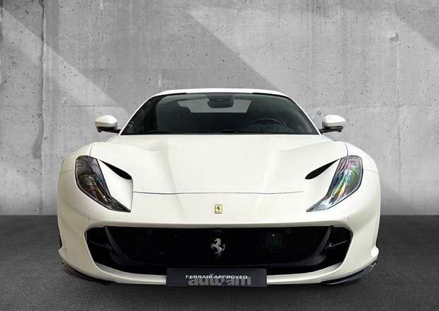 Ferrari 812 Superfast