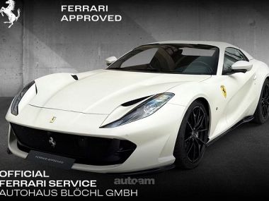 Ferrari 812 Superfast  2023 