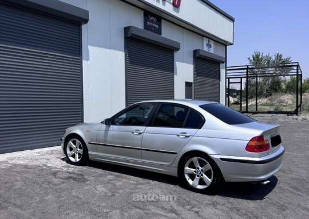BMW 325