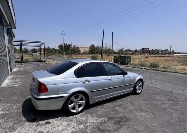 BMW 325