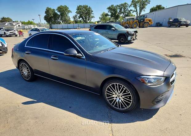 Mercedes-Benz C 300