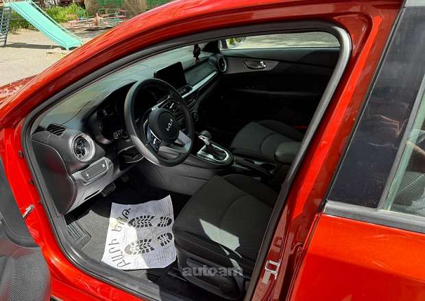 Kia Forte 2022 — photo 7