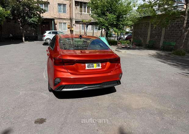 Kia Forte 2022 — photo 4