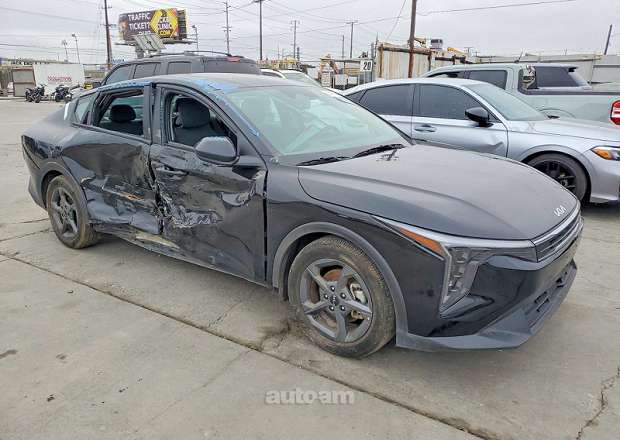 Kia K4