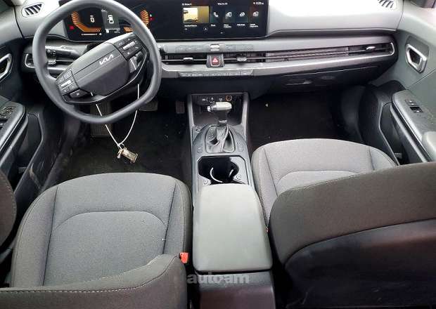Kia K4