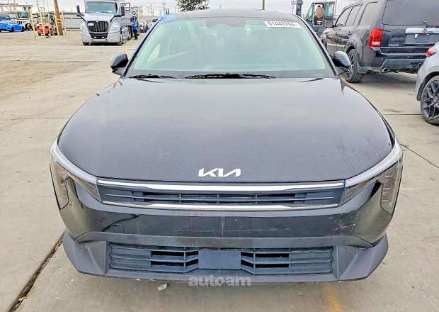 Kia K4