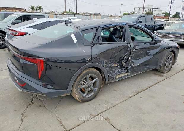 Kia K4