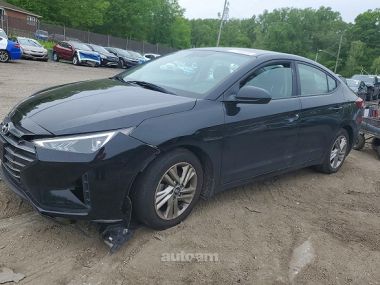 Hyundai Elantra  2020 