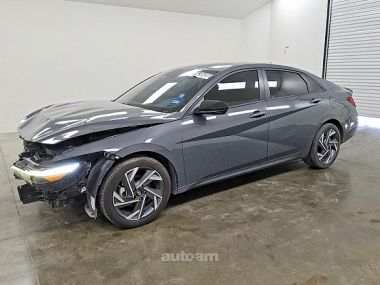 Hyundai   2020 