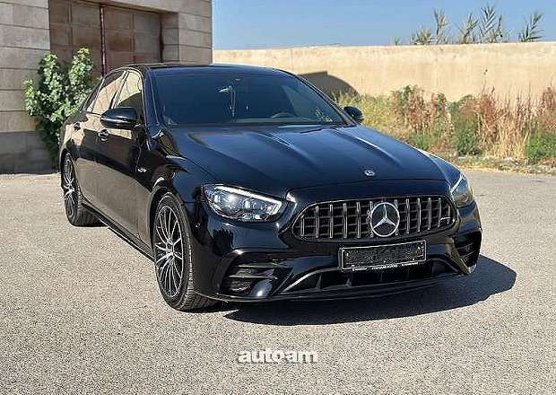 Mercedes-Benz E 300