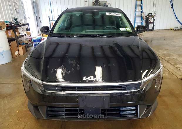 Kia K4