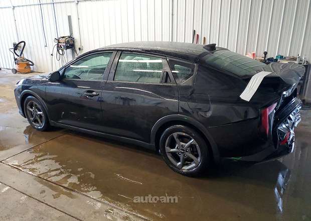 Kia K4