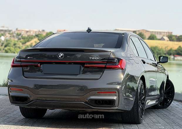BMW 750 2021 — photo 4