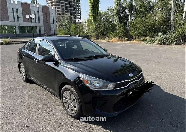 Kia Rio 2019 — photo 1