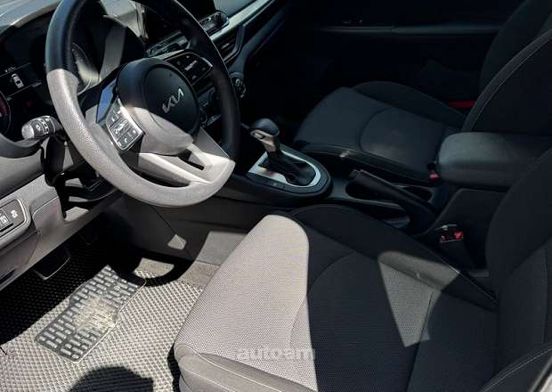 Kia Forte 2023 — լուսանկար 5
