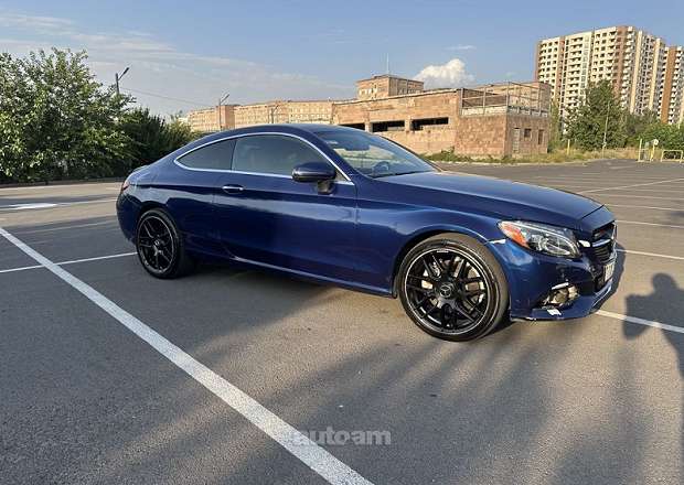 Mercedes-Benz C 300