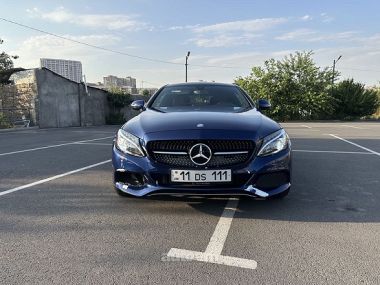 Mercedes-Benz C 300  2016 