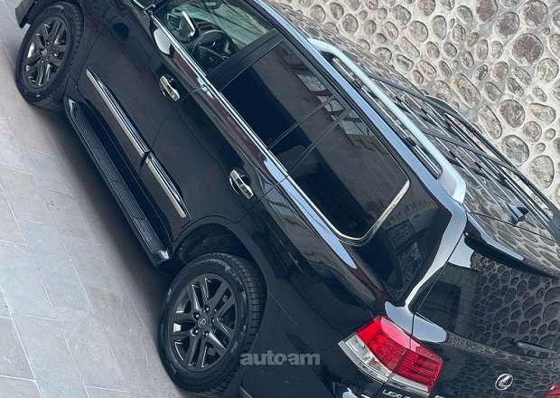 Lexus LX 570