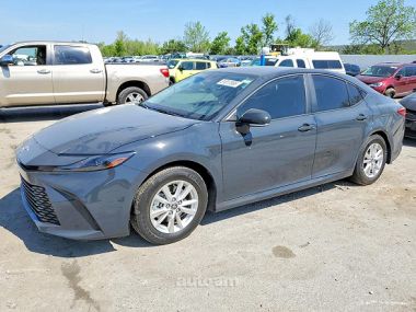 Toyota Camry  2025 