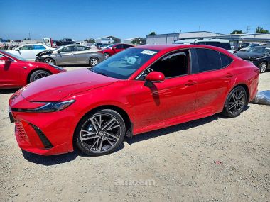 Toyota Camry  2024 