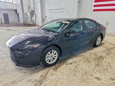 Toyota Camry  2026 