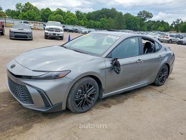 Toyota Camry  2026 