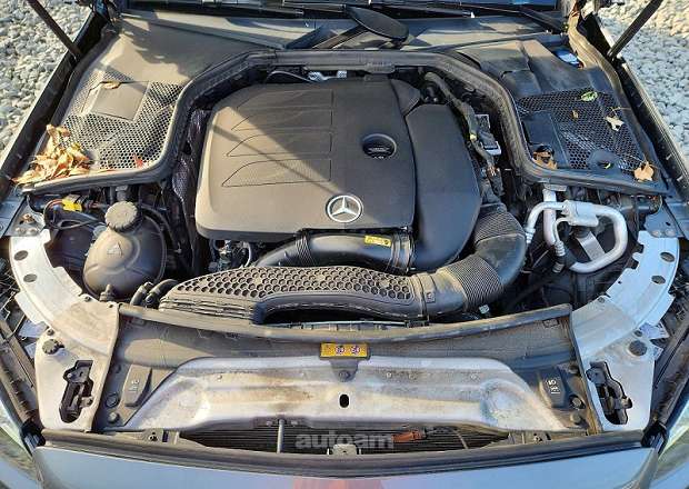 Mercedes-Benz C 300