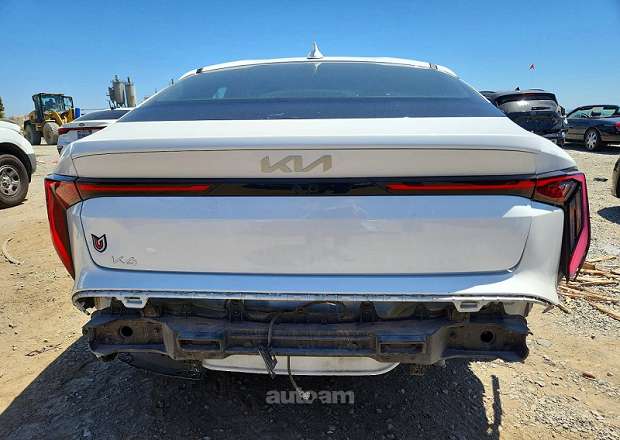 Kia K4
