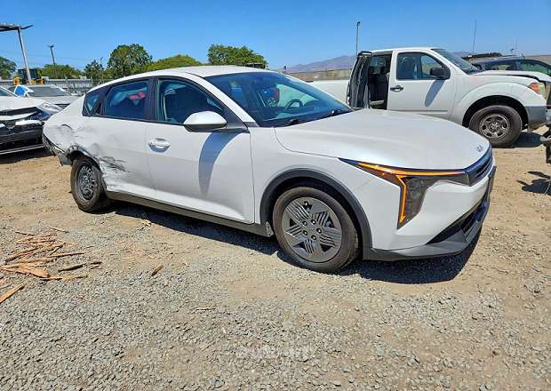 Kia K4