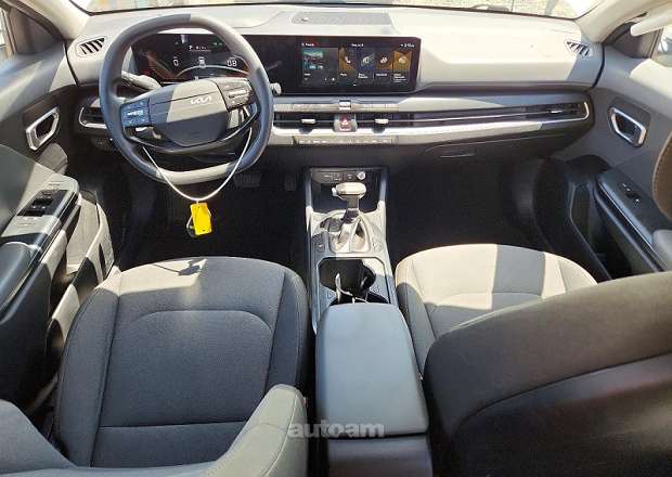 Kia K4