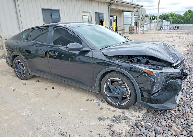 Kia K4