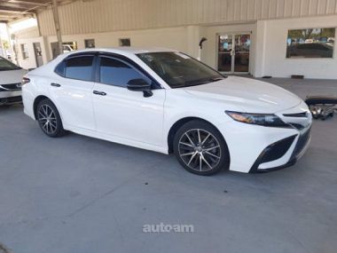 Toyota Camry  2021 