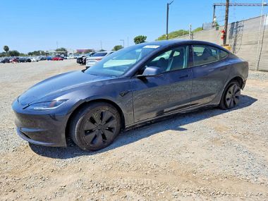 Tesla Model 3  2025 