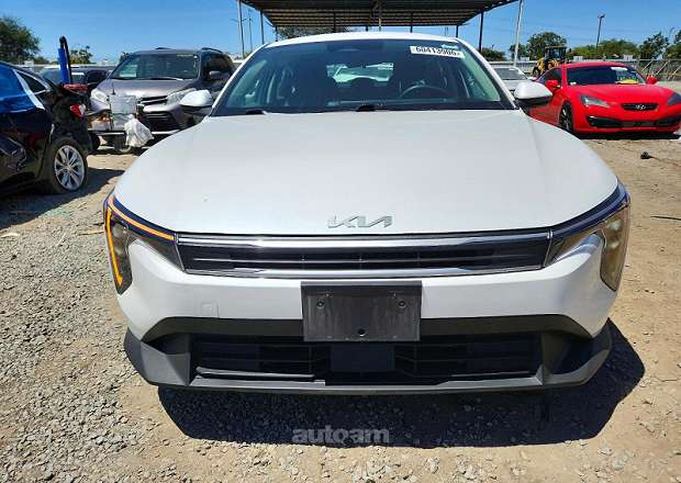Kia K4