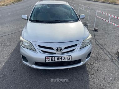 Toyota Corolla  2012 